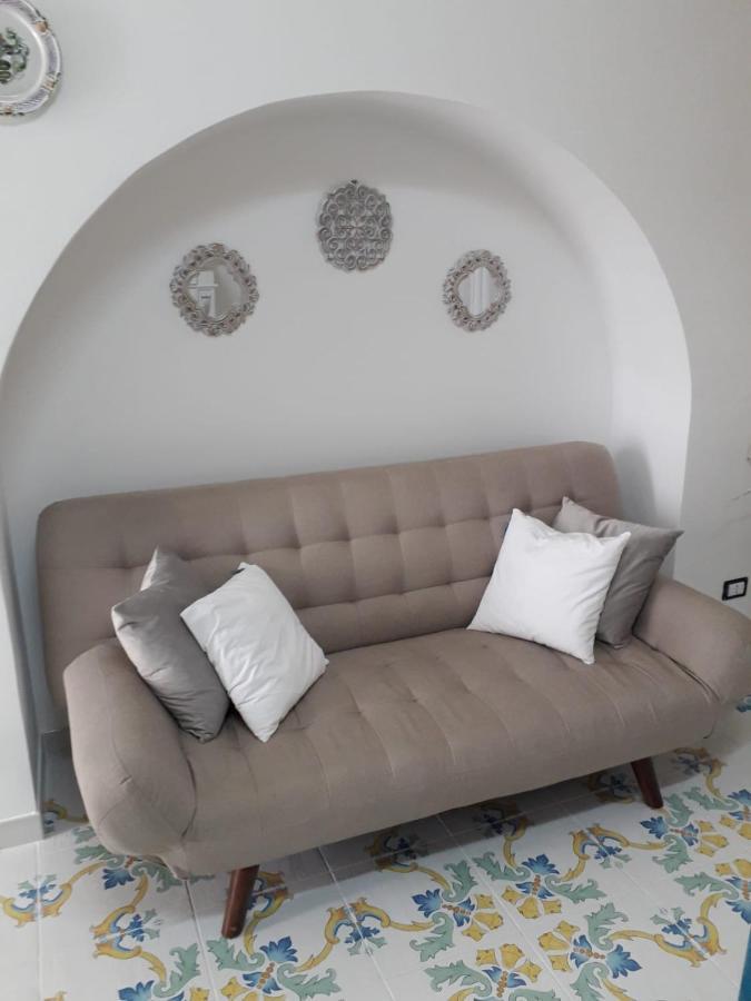 Casa Vacanze Vico Verona 7 Oria  Eksteriør billede